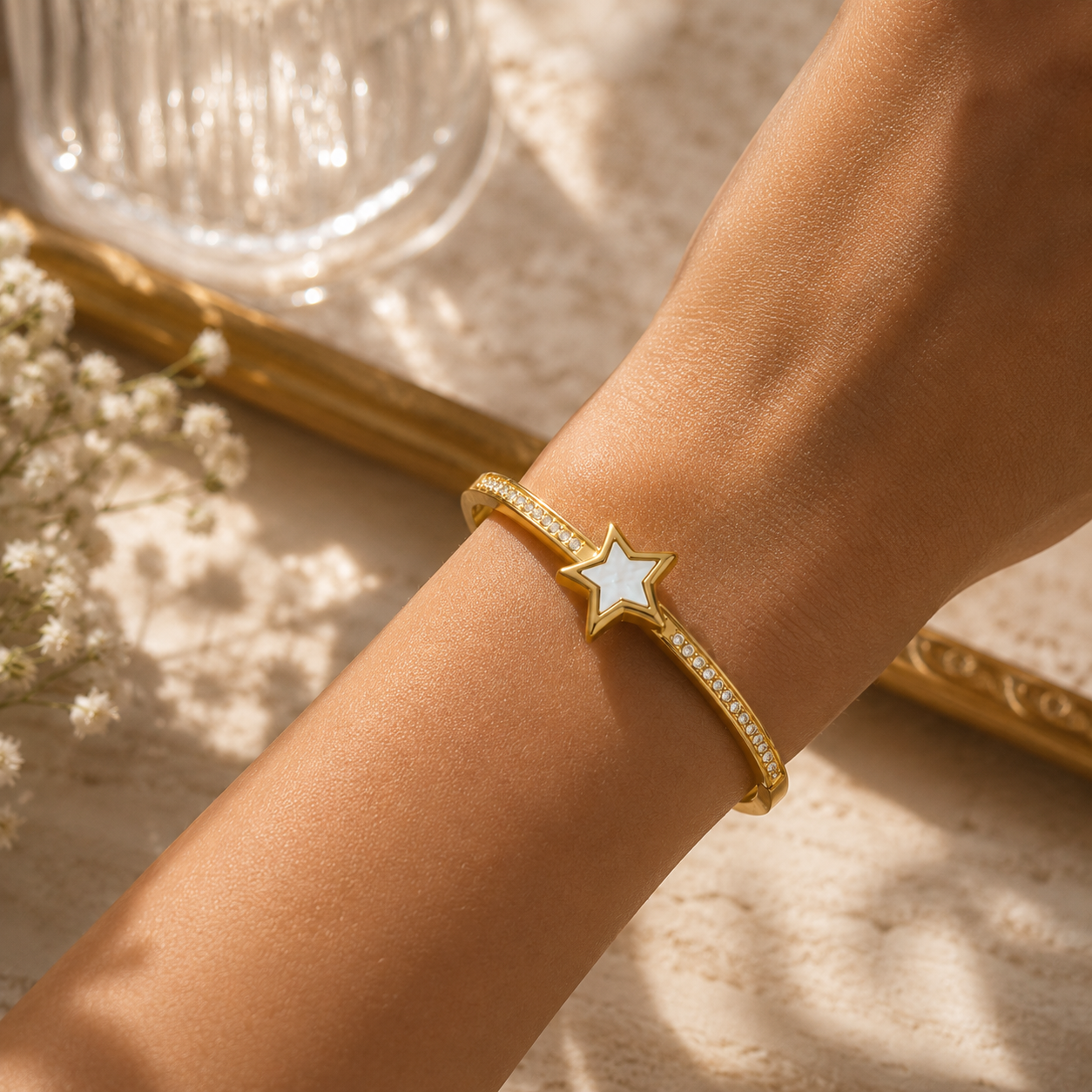 Star lume Cuff